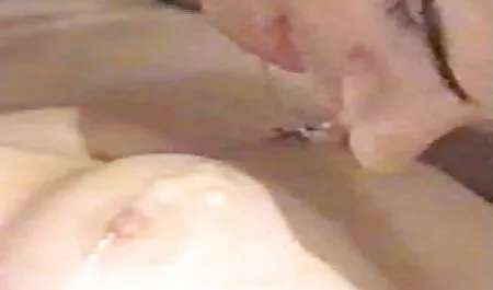 โรแมนติกผมบลอนด์เอาง่าผู้หญิงออกไปจากถนน วิดีโอ xxx18+