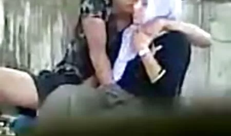 สามีของเธอพังกับเขานิ้วมือของเธอลิ้นเป็นนังบ้า วี ดิ โอ หนัง โป้