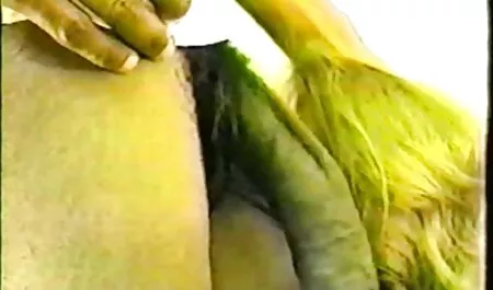 ล้างเค้กและวางจู๋เจ้าอยู่ใน anal วิดีโอ หนัง โป็