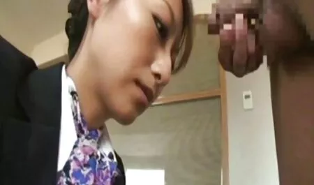 ความงามใน คลิป วิดีโอ หนัง โป้ striped เสื้อเล่นรถไฟงานศพกับรอยยืดแข้งยืด